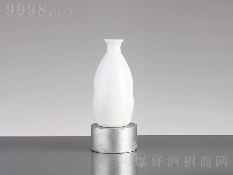���ƿϵ��RB-018