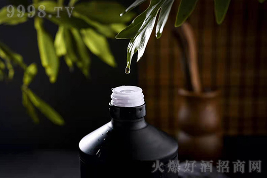 협�������Ʒ�|�У������u��ӭ���ƾ���--����ƴ��������ˣ�