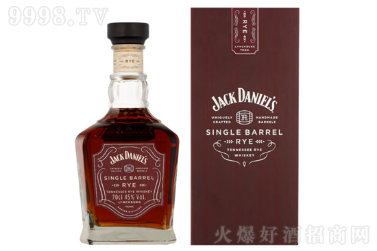 45��ܿ˵��������{����ʿ��700ml�r(ji��)�񣬶����X(qi��n)��