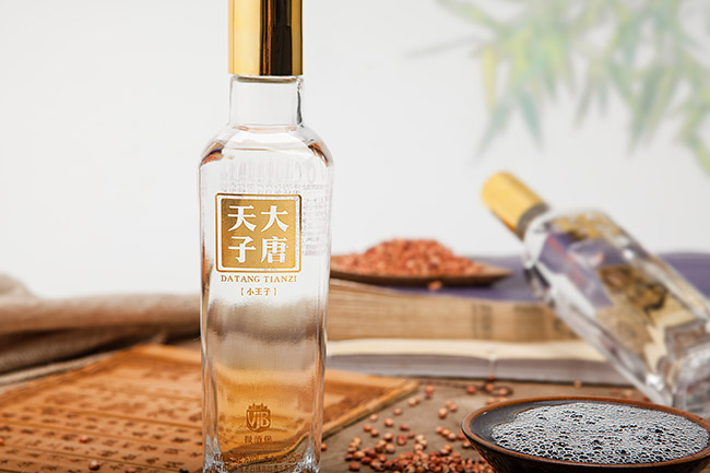 �������Ӿ�С����52��125ml�����Ͱ׾�