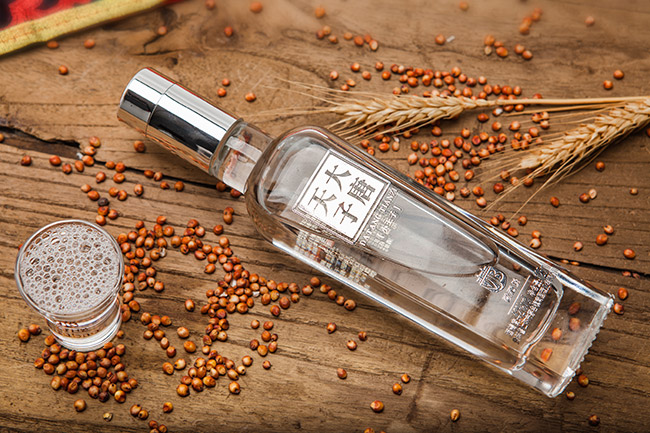 �������Ӿ�С����42��125ml�����Ͱ׾�