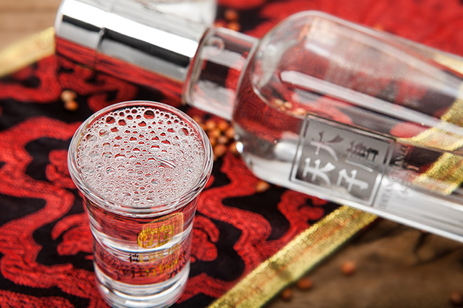 �������Ӿ�С����42��125ml�����Ͱ׾�