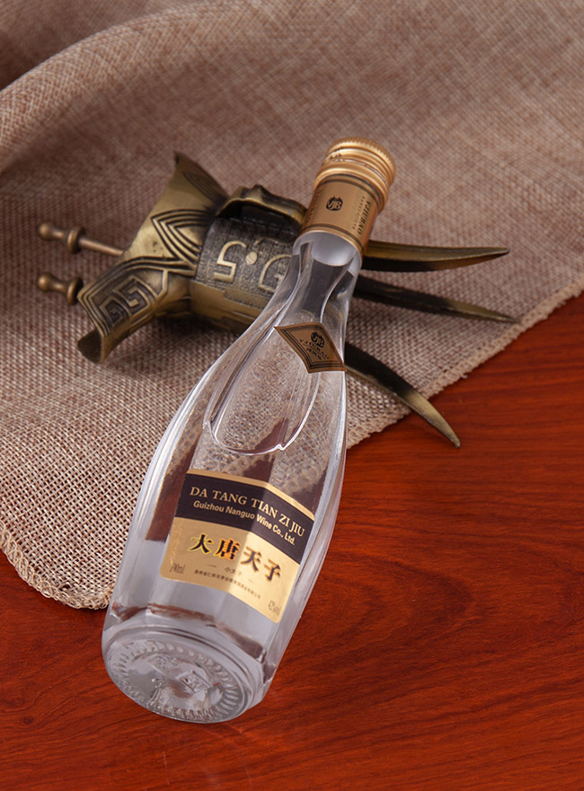 �������Ӿ�С̫��42��100ml�����Ͱ׾�